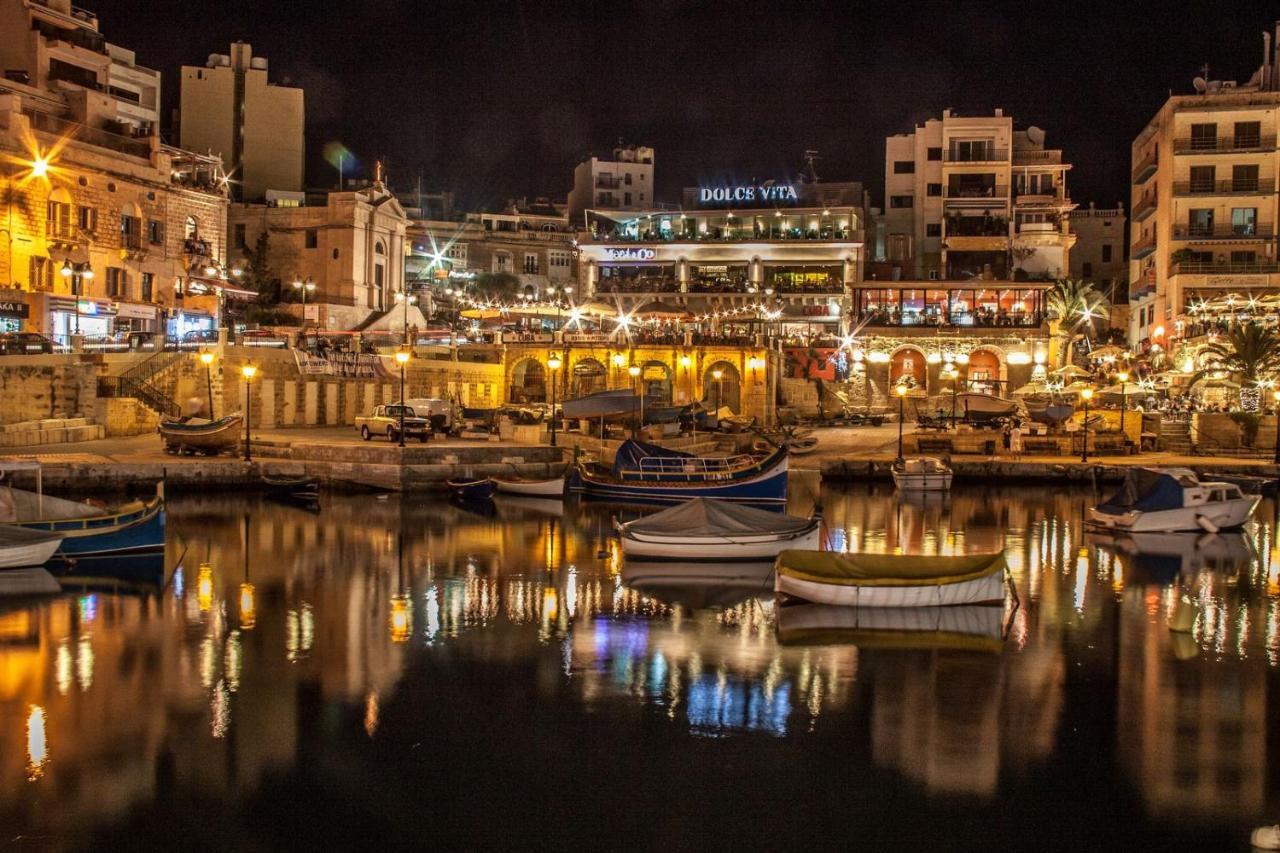 Splendid Seaside Retreat On Spinola Bay Lejlighed Saint Julian's Eksteriør billede